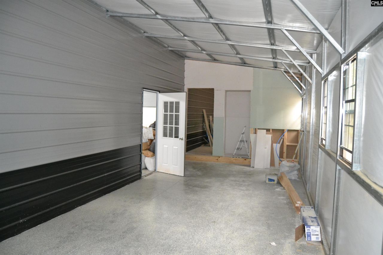 477 Thor Road  Photo 16