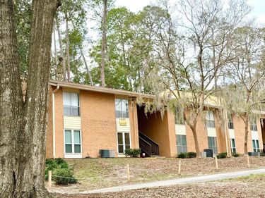 1810 NW 23RD BOULEVARD, Unit 180, GAINESVILLE, FL 32605