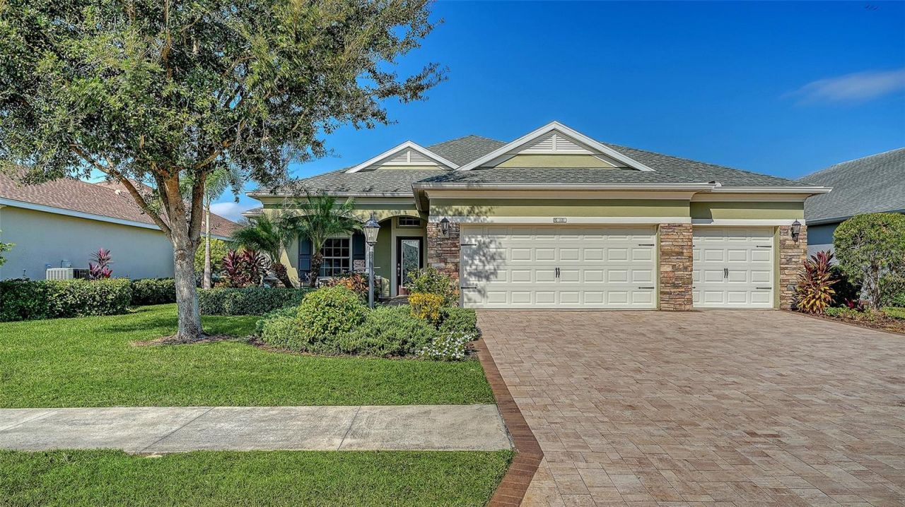 1121 Thornbury Drive, Parrish, FL 34219 Photo