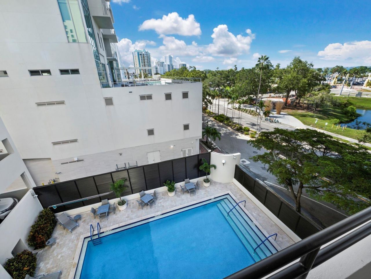 1255 N Gulfstream Avenue, Unit 408, Sarasota, FL 34236 Photo