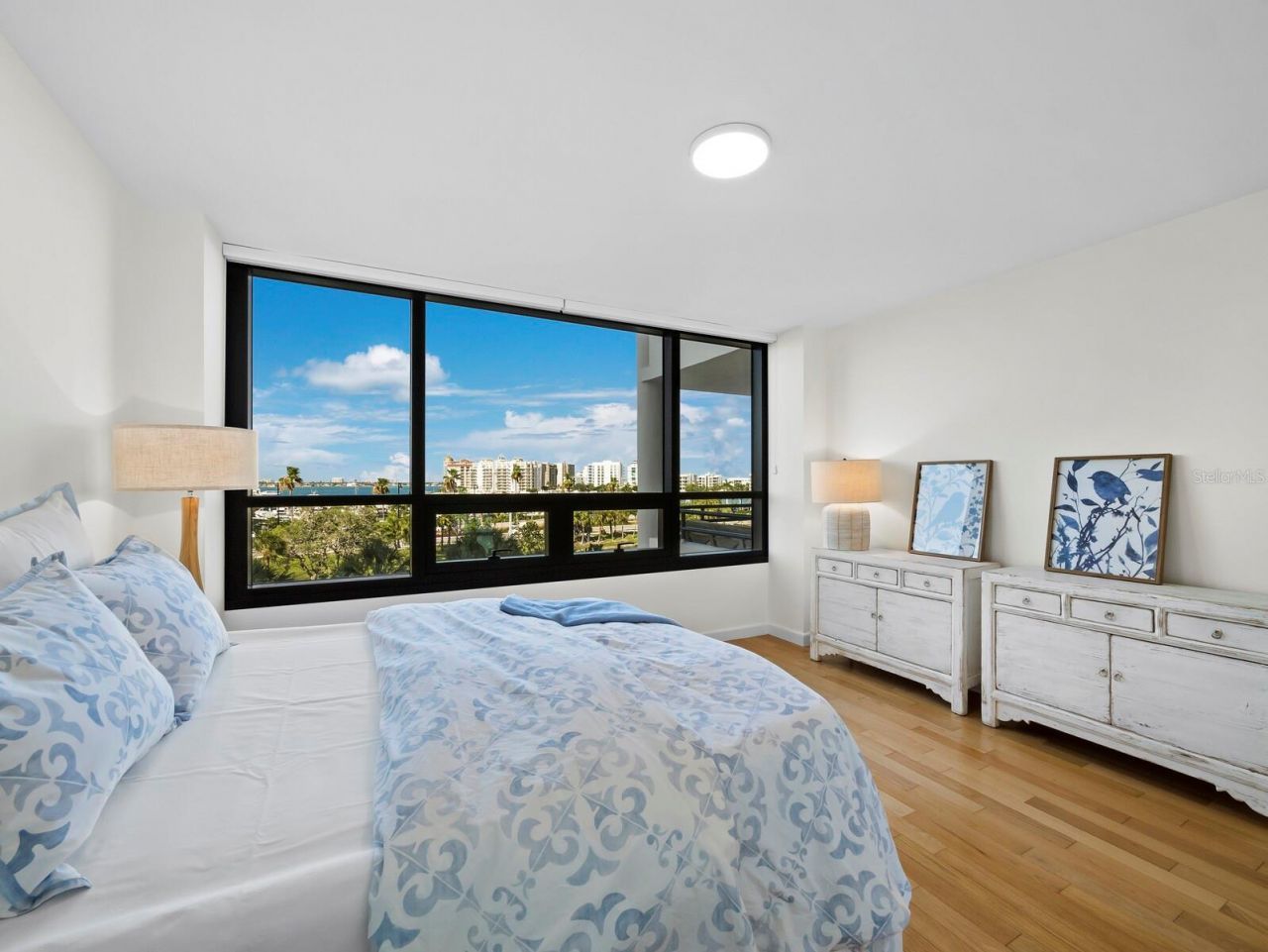 1255 N Gulfstream Avenue, Unit 408, Sarasota, FL 34236 Photo