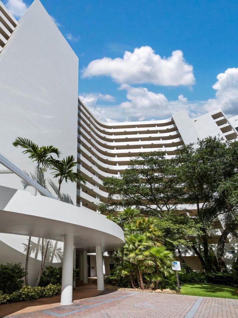 1255 N Gulfstream Avenue, Unit 408, Sarasota, FL 34236 Photo