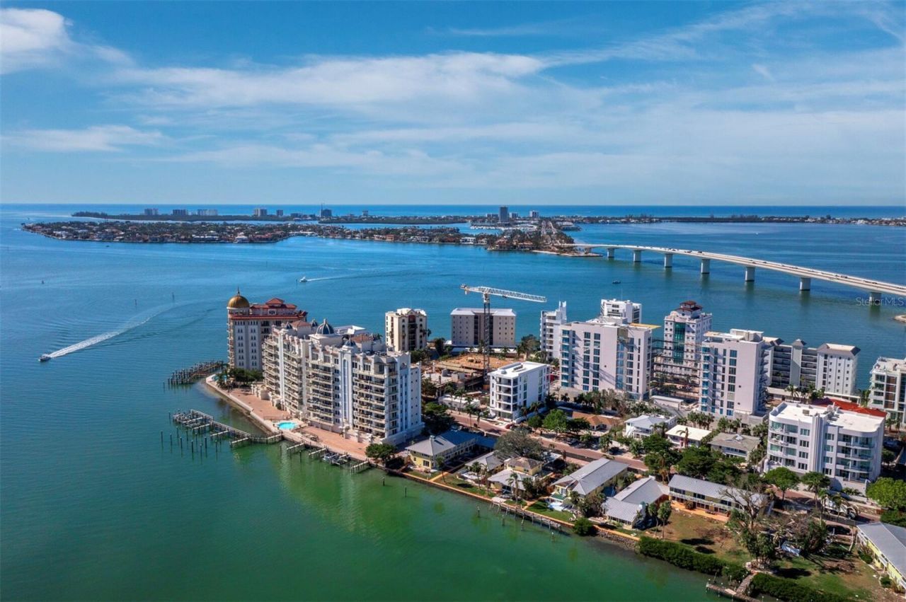 1255 N Gulfstream Avenue, Unit 408, Sarasota, FL 34236 Photo