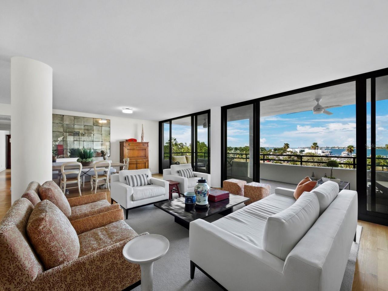 1255 N Gulfstream Avenue, Unit 408, Sarasota, FL 34236 Photo