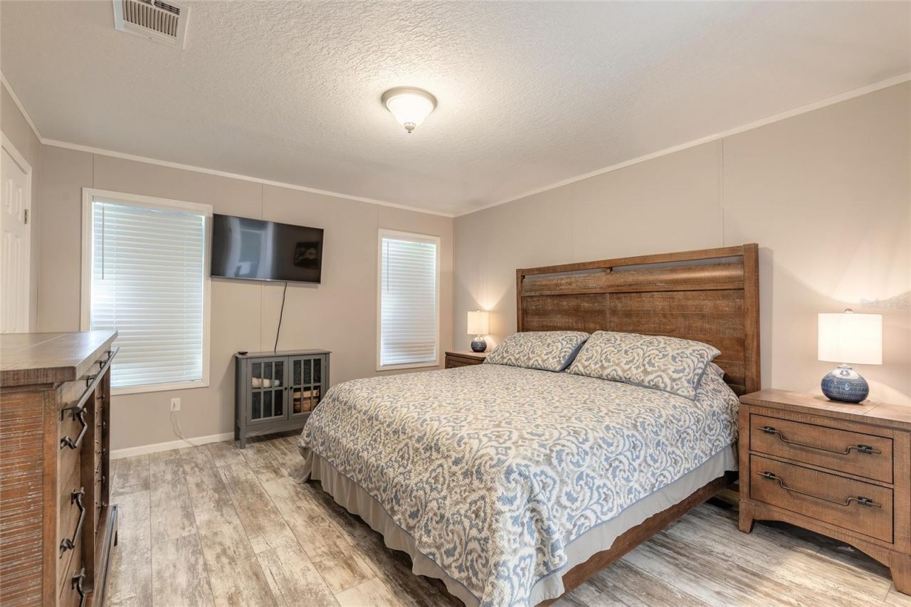 152 Red Bass Lane, Edgewater, FL 32141 Photo