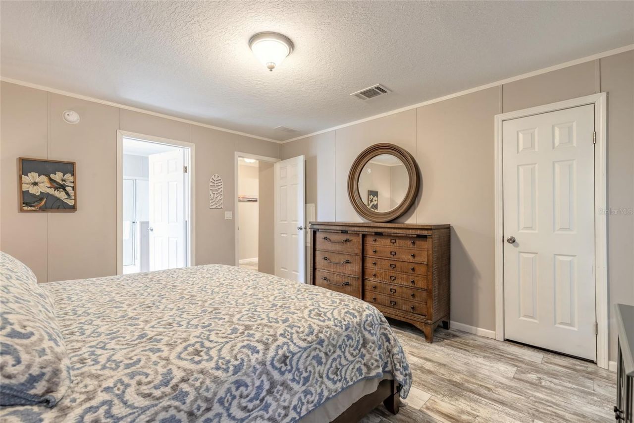 152 Red Bass Lane, Edgewater, FL 32141 Photo