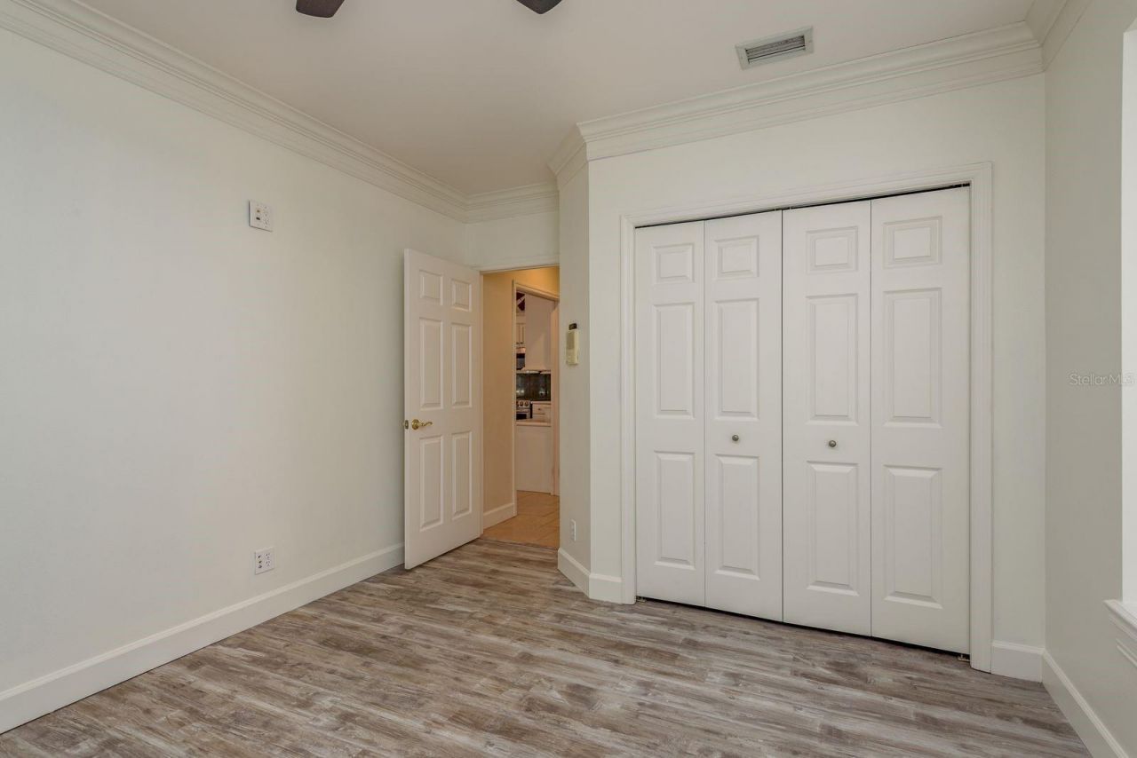 5264 Karlsburg Place, Palm Harbor, FL 34685 Photo