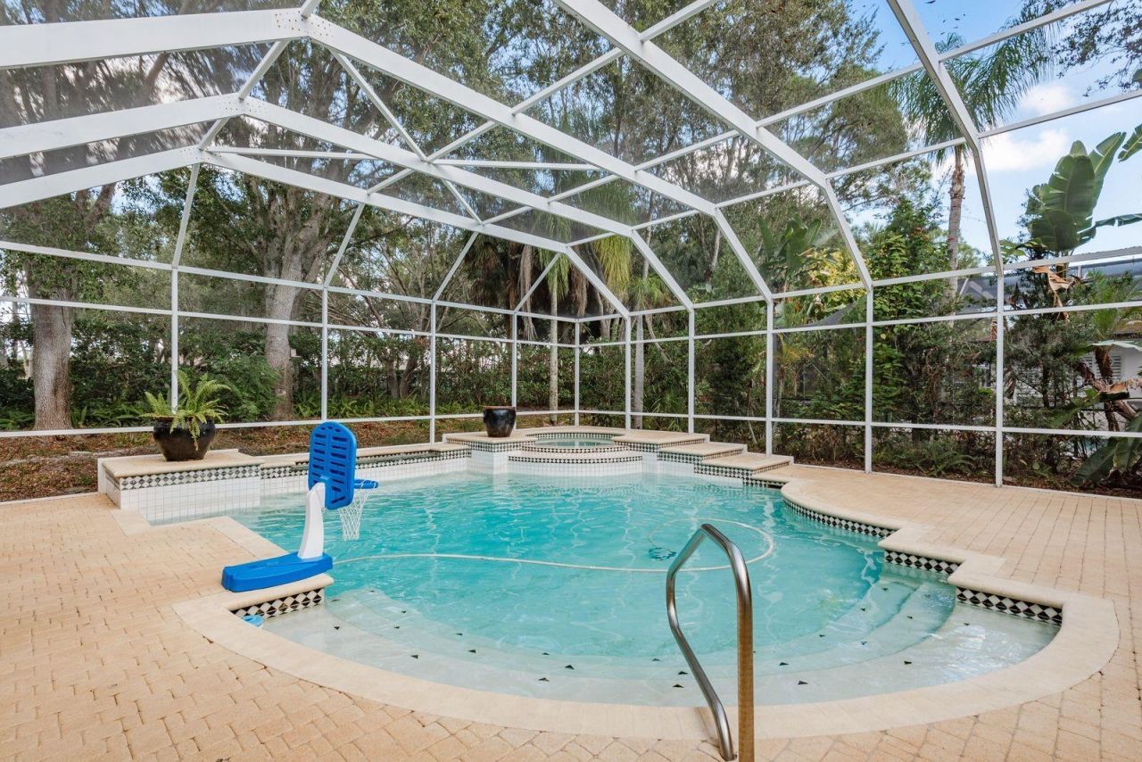 5264 Karlsburg Place, Palm Harbor, FL 34685 Photo