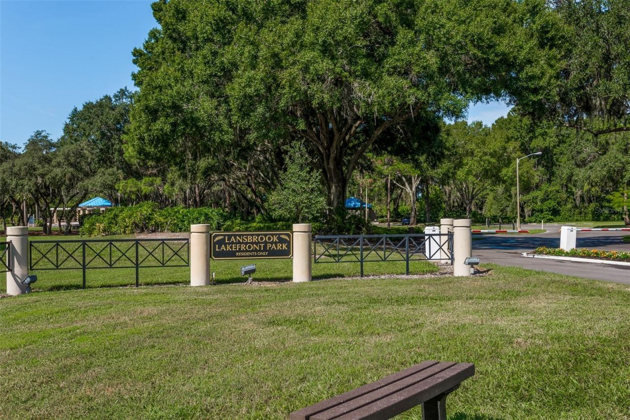 5264 Karlsburg Place, Palm Harbor, FL 34685 Photo