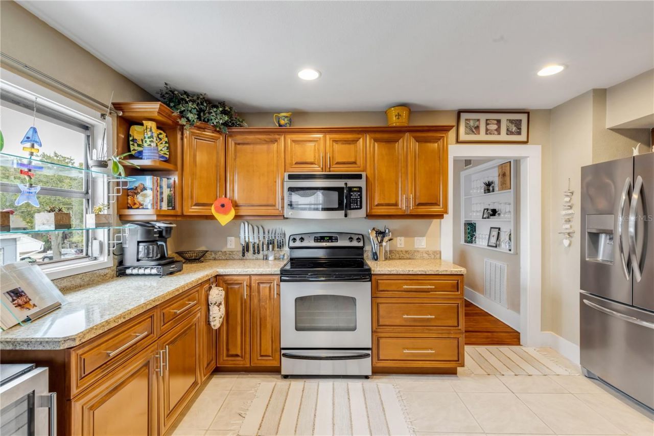 106 Live Oak Street, New Smyrna Beach, FL 32168 Photo