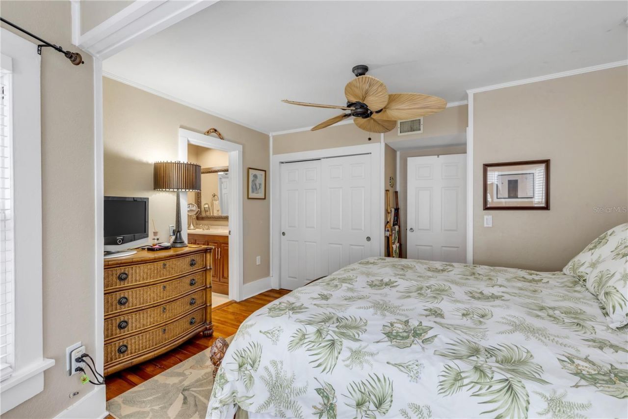 106 Live Oak Street, New Smyrna Beach, FL 32168 Photo