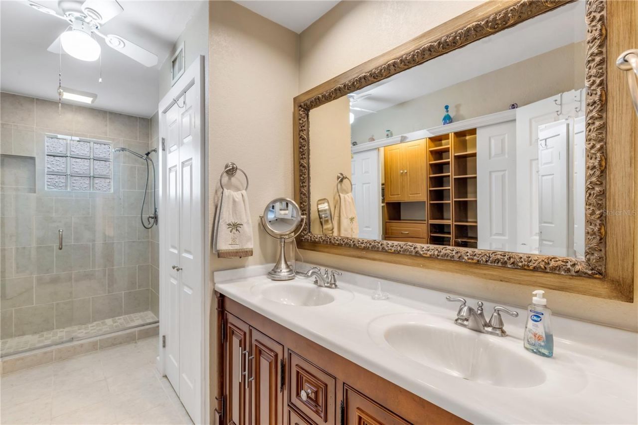 106 Live Oak Street, New Smyrna Beach, FL 32168 Photo