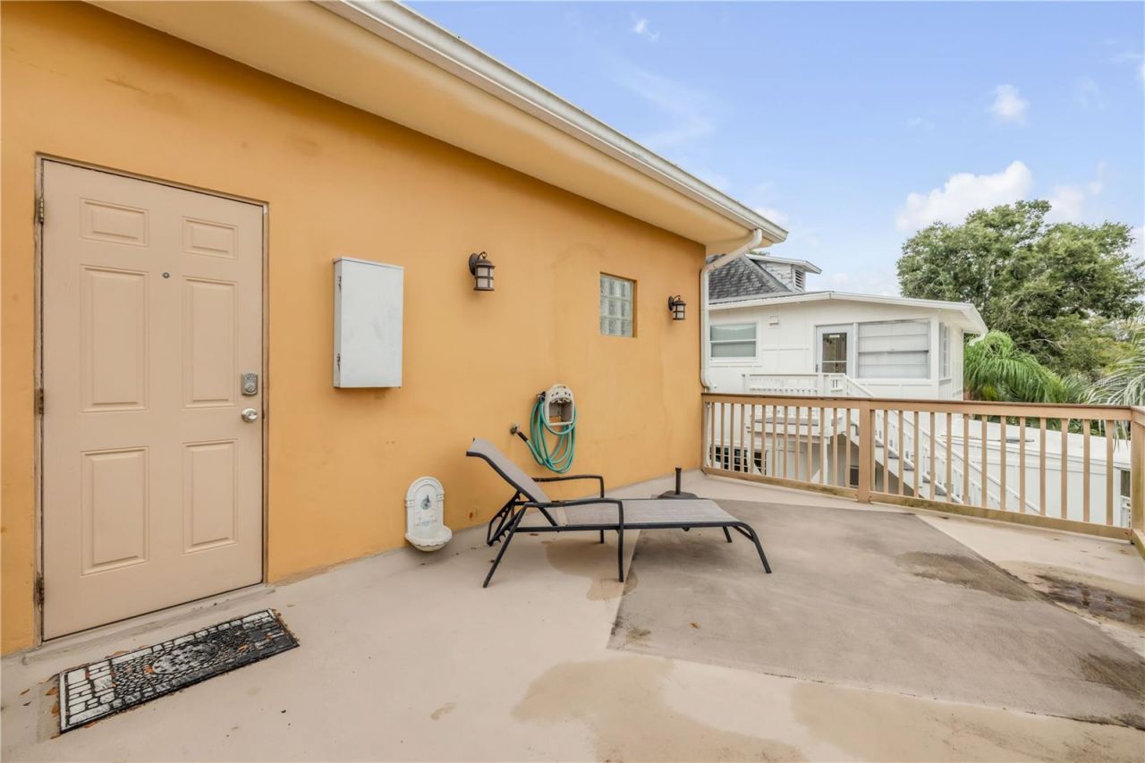 106 Live Oak Street, New Smyrna Beach, FL 32168 Photo