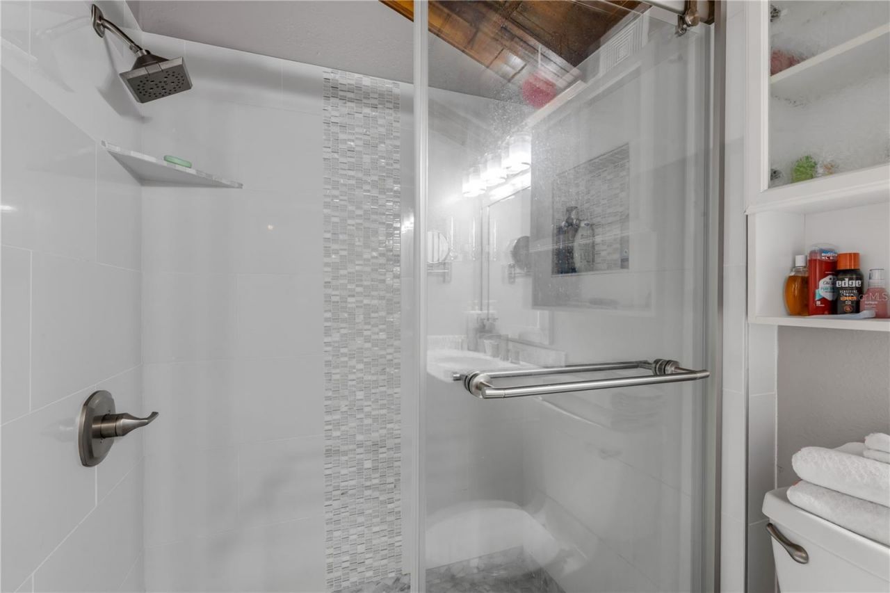 106 Live Oak Street, New Smyrna Beach, FL 32168 Photo