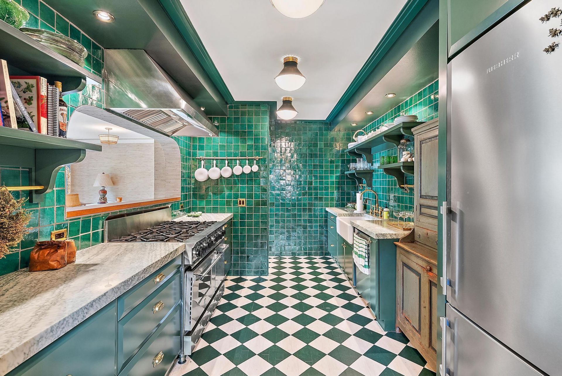 333 Pilgrim Road, West Palm Beach, FL 33405 Photo