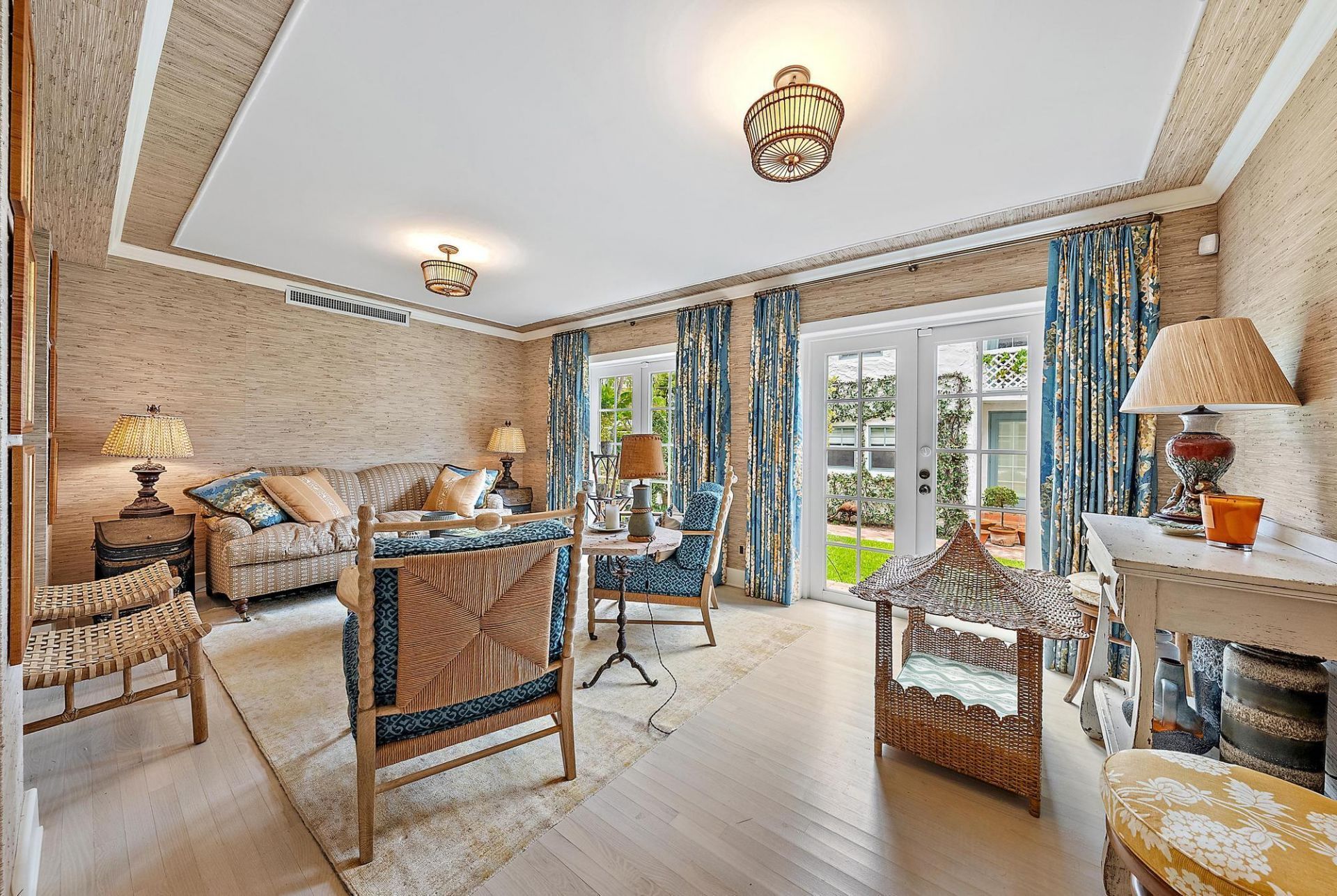 333 Pilgrim Road, West Palm Beach, FL 33405 Photo