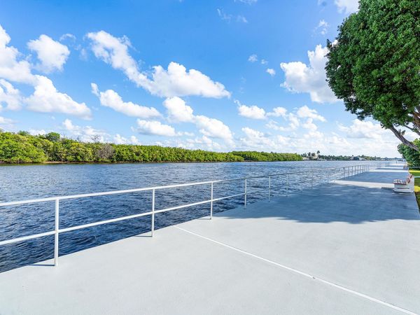 320 Horizons W, Unit 103, Boynton Beach, FL 33435