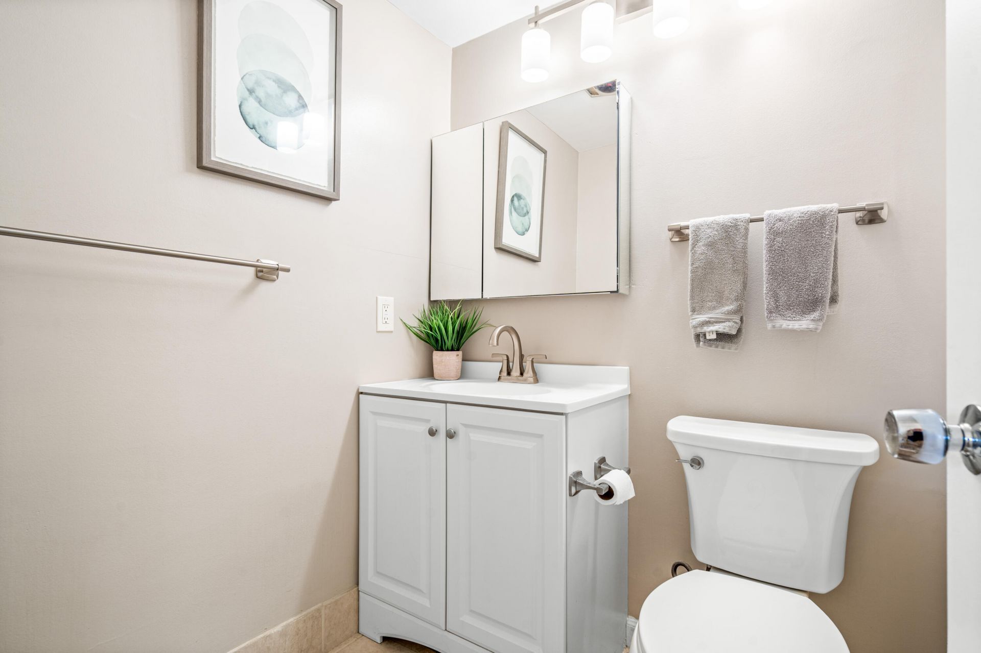 320 Horizons W, Unit 103, Boynton Beach, FL 33435 Photo