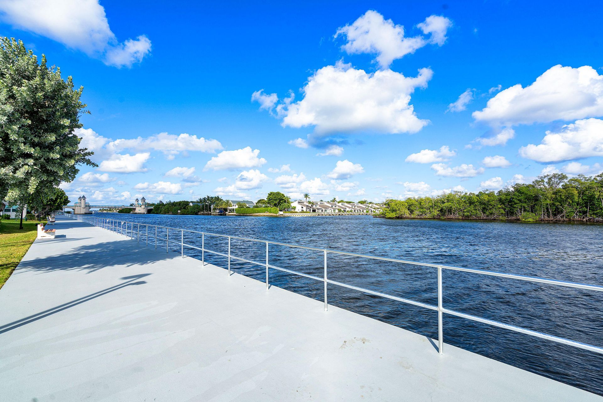 320 Horizons W, Unit 103, Boynton Beach, FL 33435 Photo