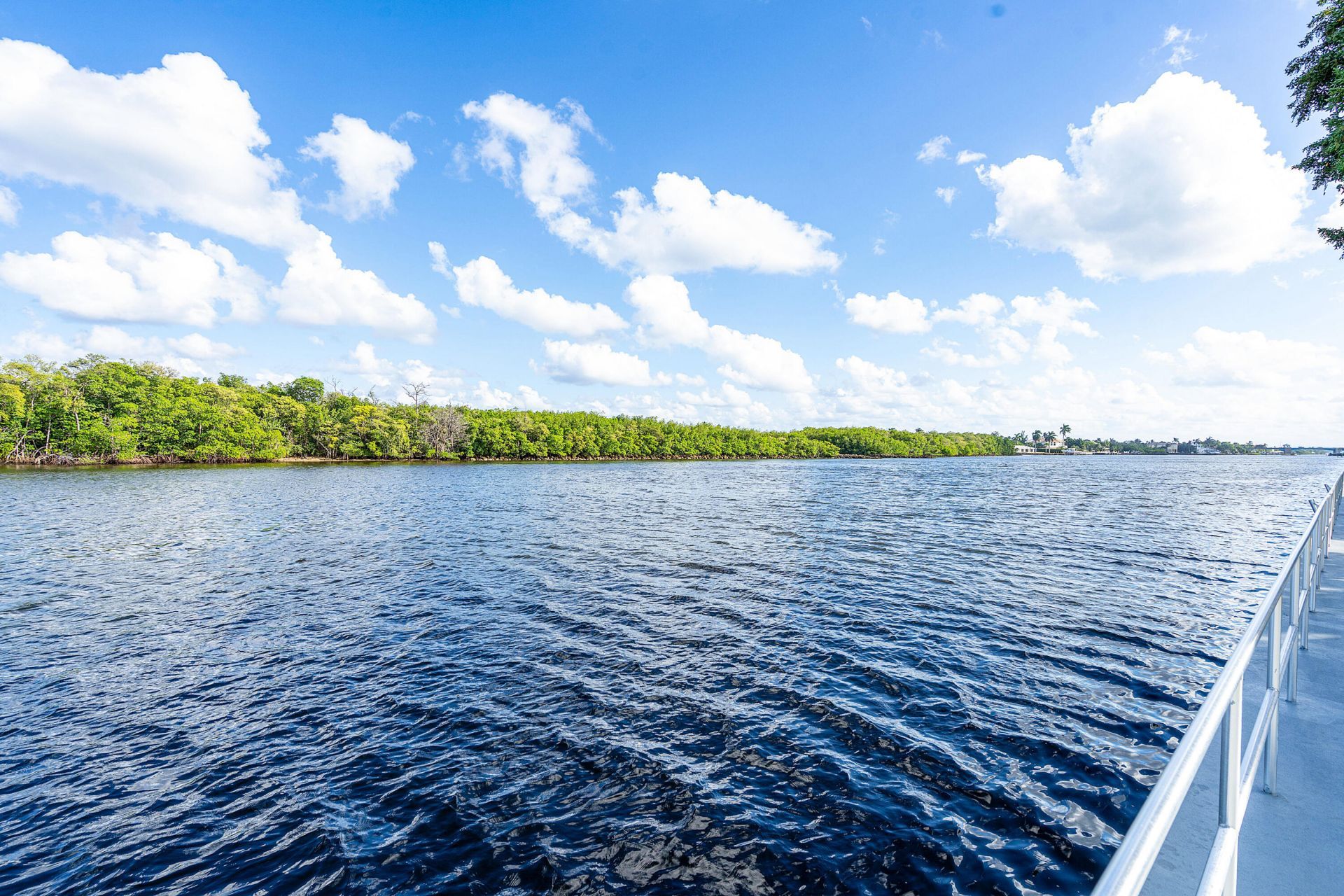 320 Horizons W, Unit 103, Boynton Beach, FL 33435 Photo