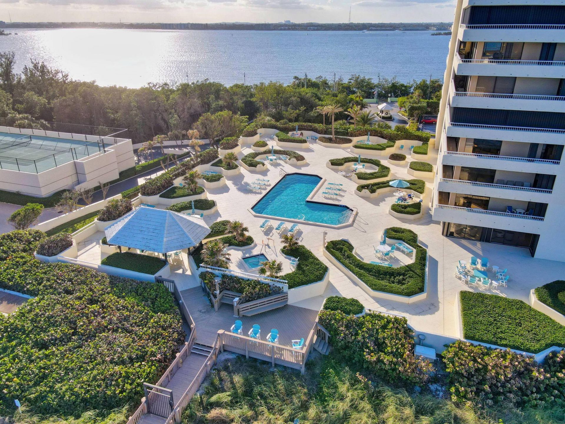 5280 N Ocean Drive, Unit 15 E, Singer Island, FL 33404 Photo