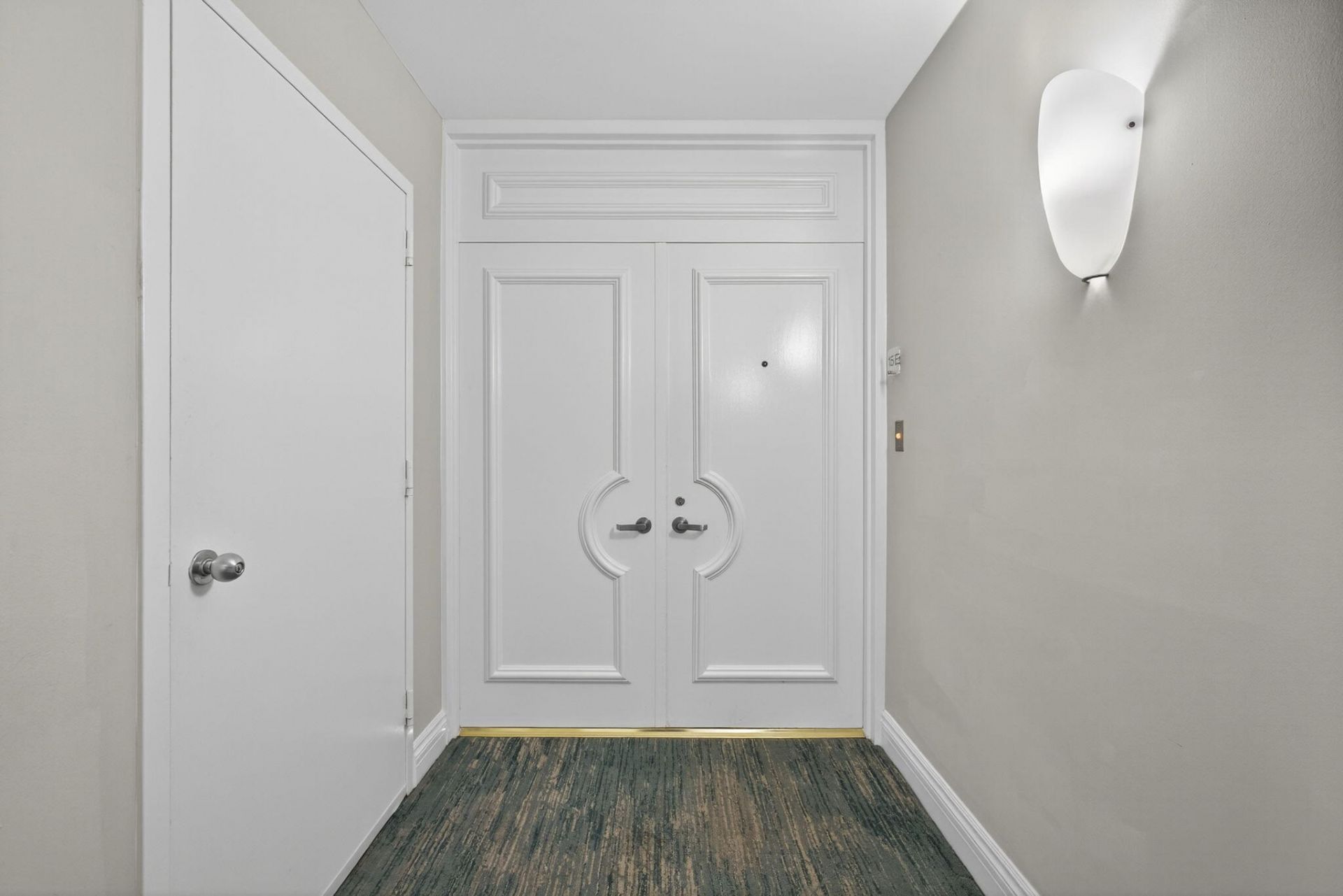 5280 N Ocean Drive, Unit 15 E, Singer Island, FL 33404 Photo