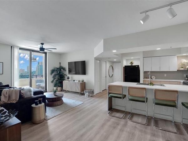 100 N Federal Hwy, Unit 819, Fort Lauderdale, FL 33301