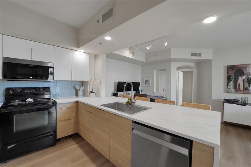 100 N Federal Highway, Unit 819, Fort Lauderdale, FL 33301 Photo