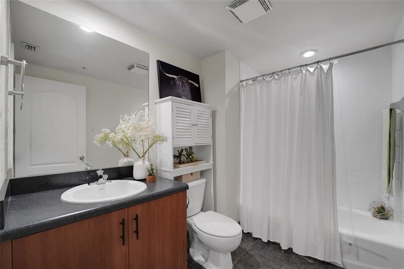 100 N Federal Highway, Unit 819, Fort Lauderdale, FL 33301 Photo