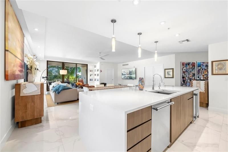 1507 SE 15th Street, Unit 202, Fort Lauderdale, FL 33316 Photo