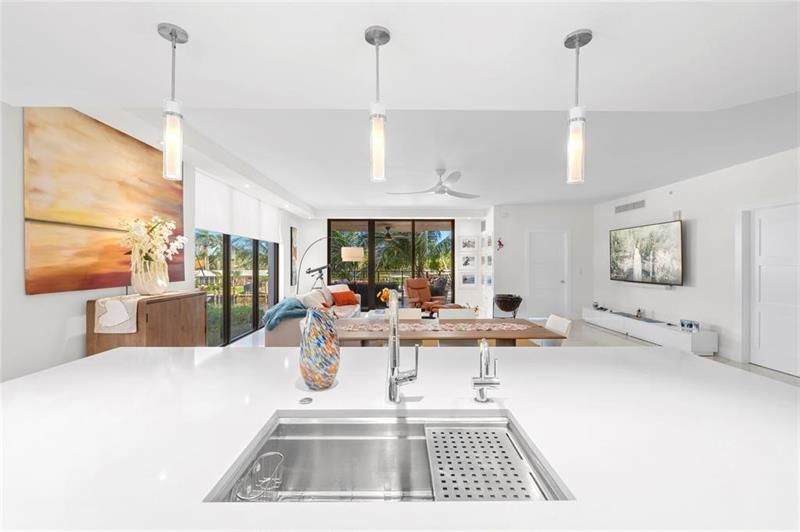 1507 SE 15th Street, Unit 202, Fort Lauderdale, FL 33316 Photo