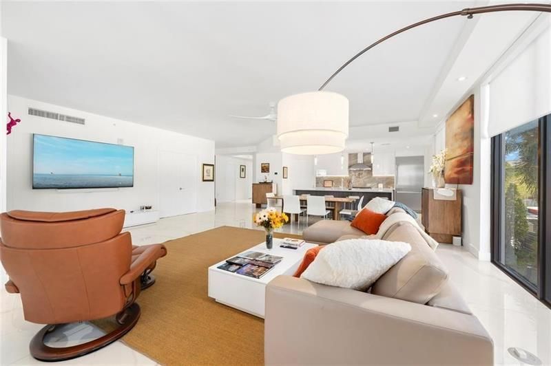 1507 SE 15th Street, Unit 202, Fort Lauderdale, FL 33316 Photo