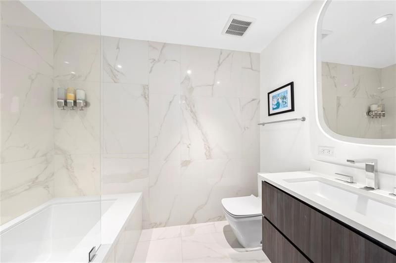 1507 SE 15th Street, Unit 202, Fort Lauderdale, FL 33316 Photo