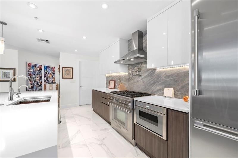 1507 SE 15th Street, Unit 202, Fort Lauderdale, FL 33316 Photo