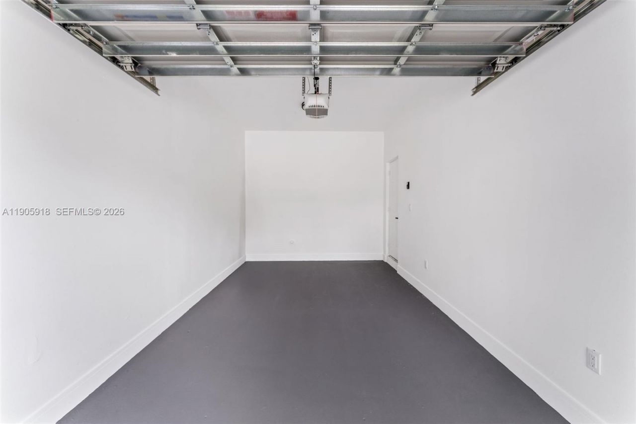 5318 NW 7 Ct, Miami, FL 33127 Photo