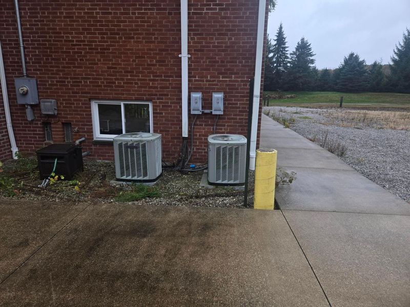 4022 Cottage Grove Road, Uniontown, OH 44685 Photo 5