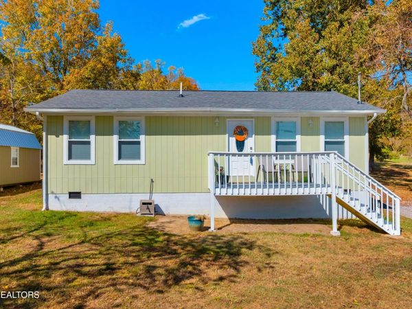 1517 Old Chisholm Tr, Dandridge, TN 37725