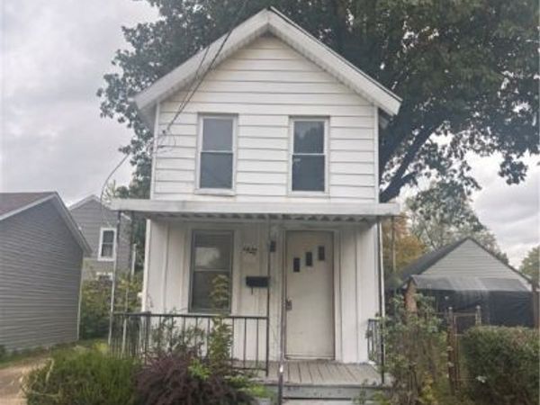 1427 4th Street NE, Canton, OH 44704