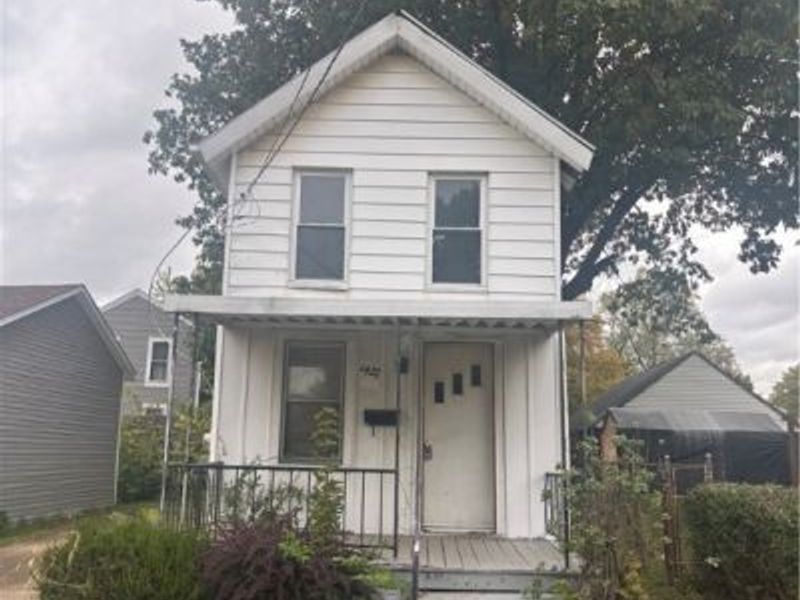 1427 4th Street NE, Canton, OH 44704 Photo 1