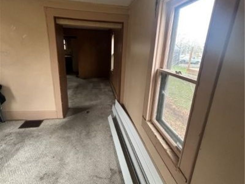 1427 4th Street NE, Canton, OH 44704 Photo 3