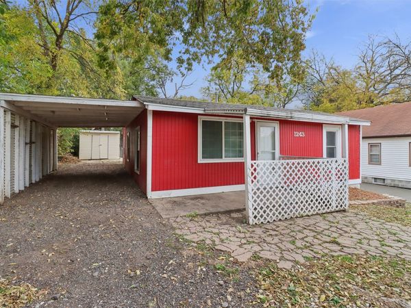 1243 Hackley Avenue, Des Moines, IA 50315