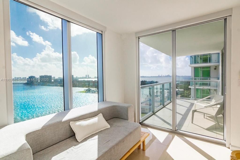 7928 East Dr, Unit 1604, North Bay Village, FL 33141 Photo