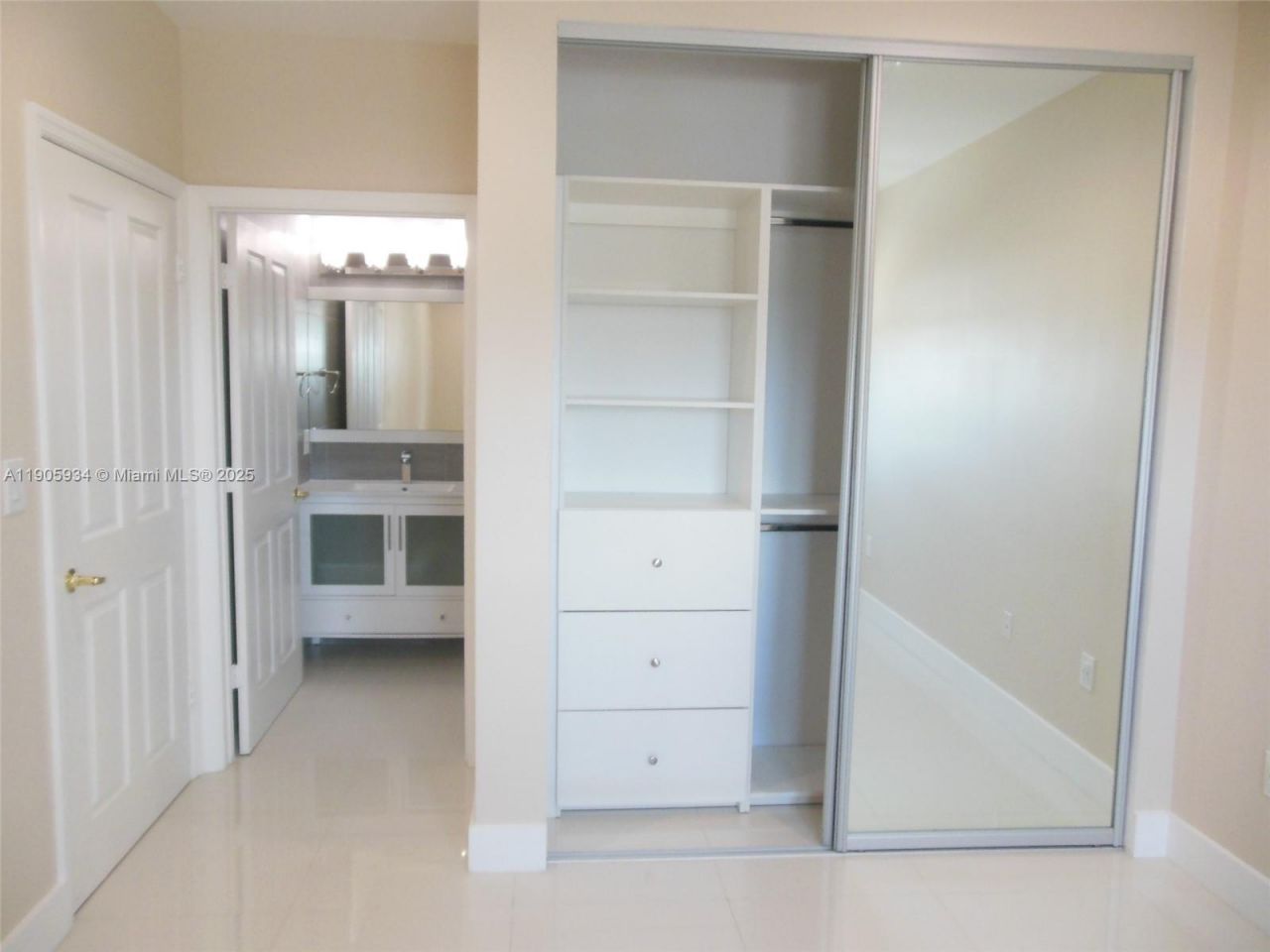 2280 SW 32nd Ave, Unit 406, Miami, FL 33145 Photo