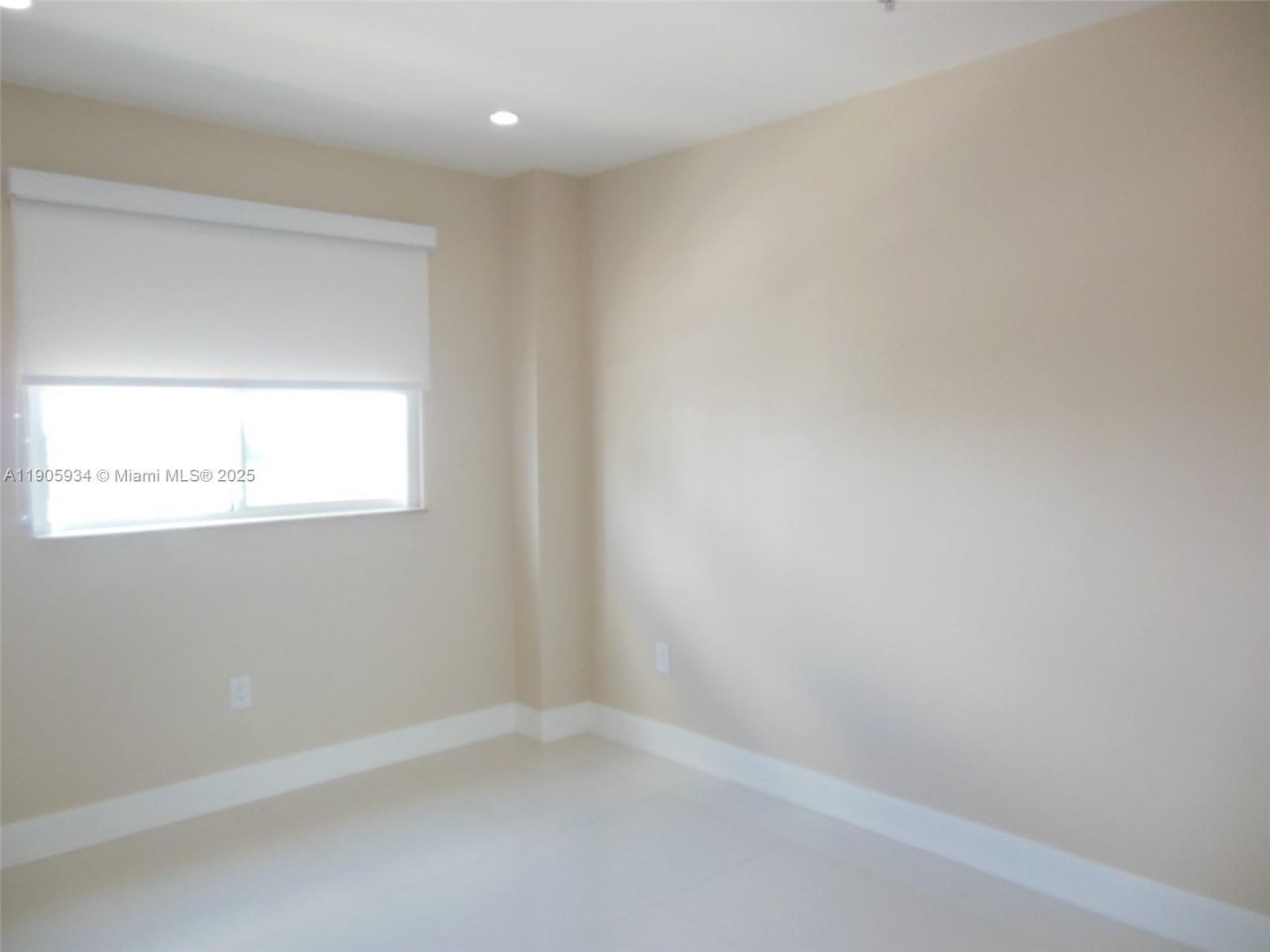 2280 SW 32nd Ave, Unit 406, Miami, FL 33145 Photo