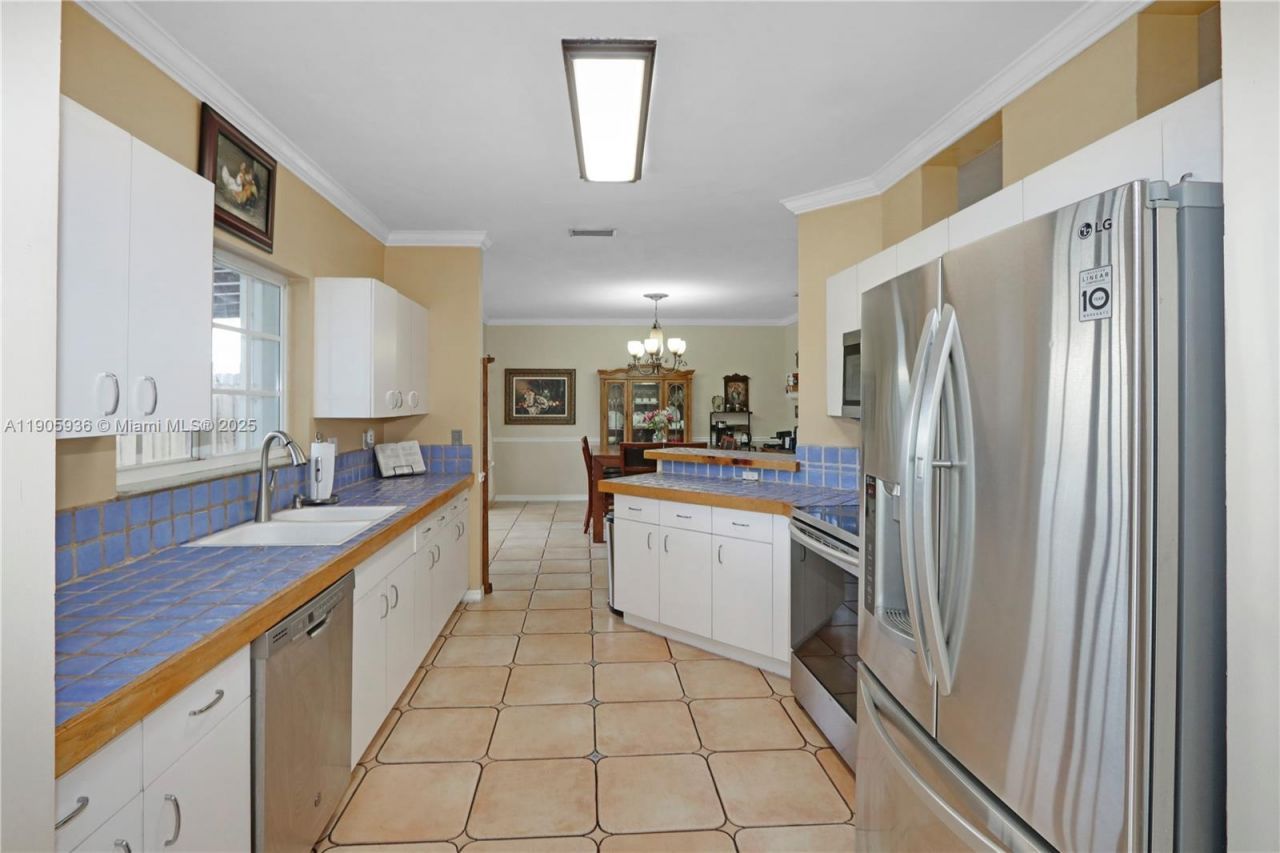 14723 SW 142nd St, Miami, FL 33196 Photo