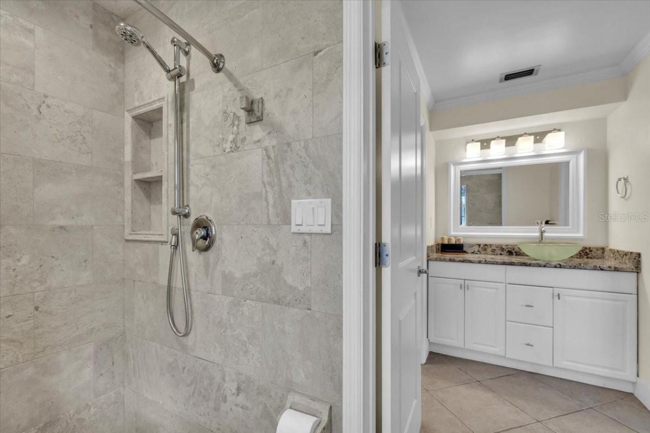 5305 Malaluka Court, Cape Coral, FL 33904 Photo