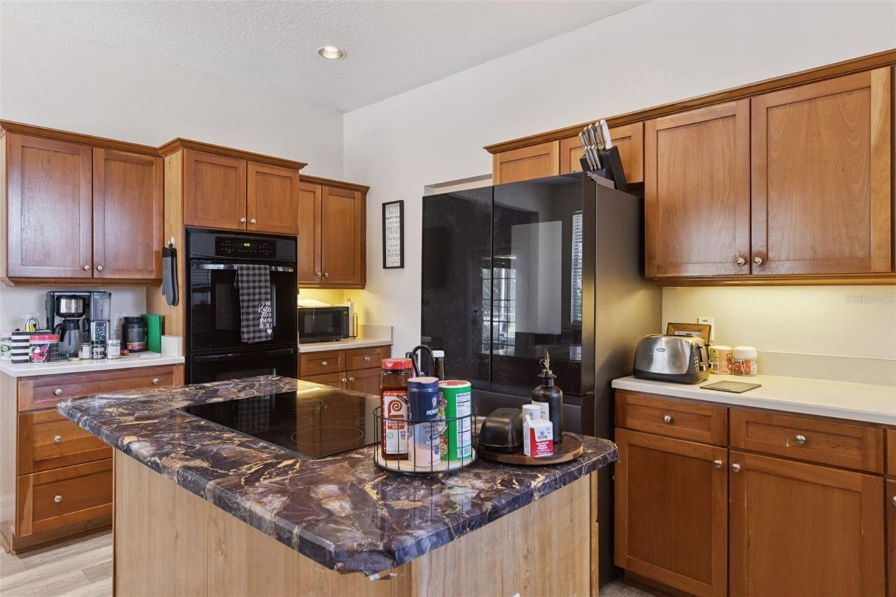 3305 Red Fox Drive, Deltona, FL 32725 Photo