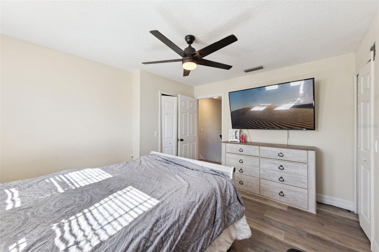 3305 Red Fox Drive, Deltona, FL 32725 Photo