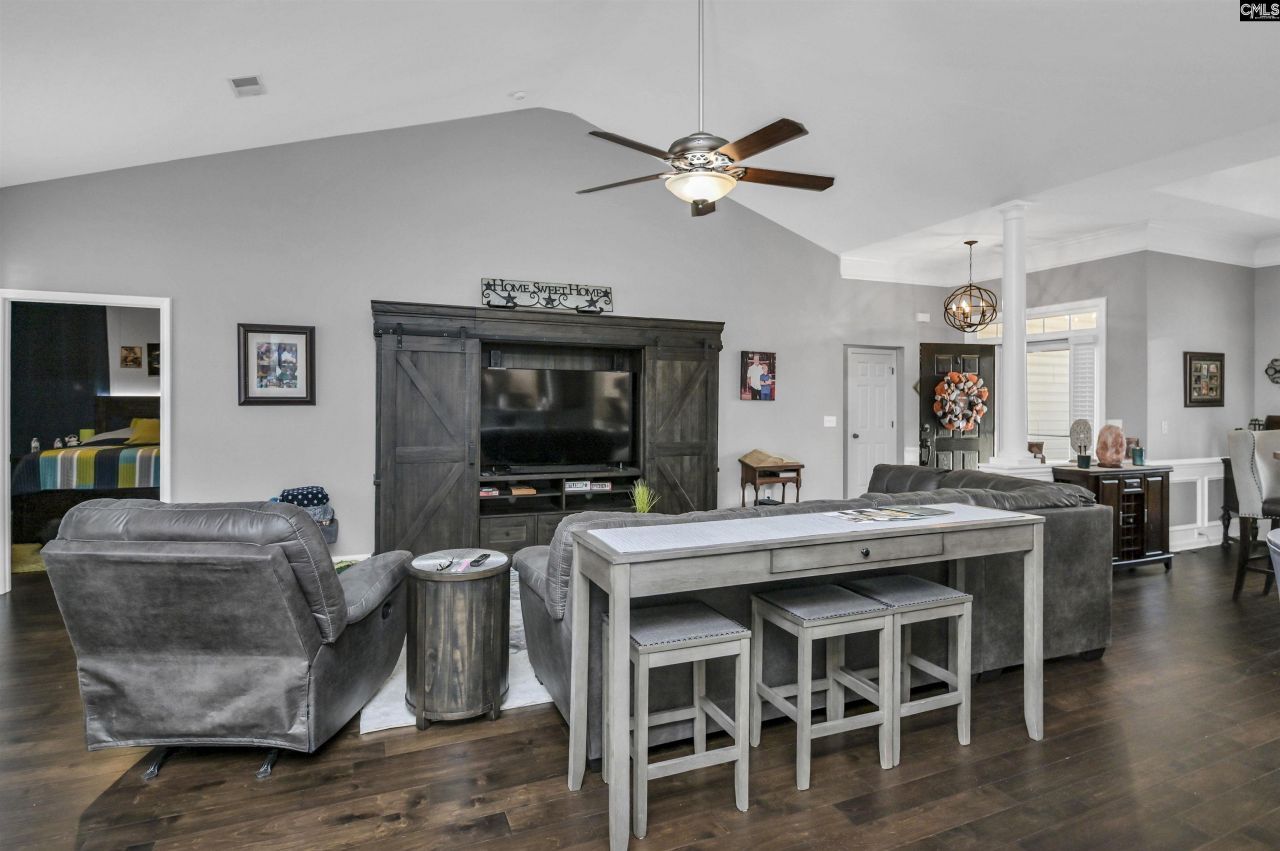 416 Buckthorne Road Photo 13