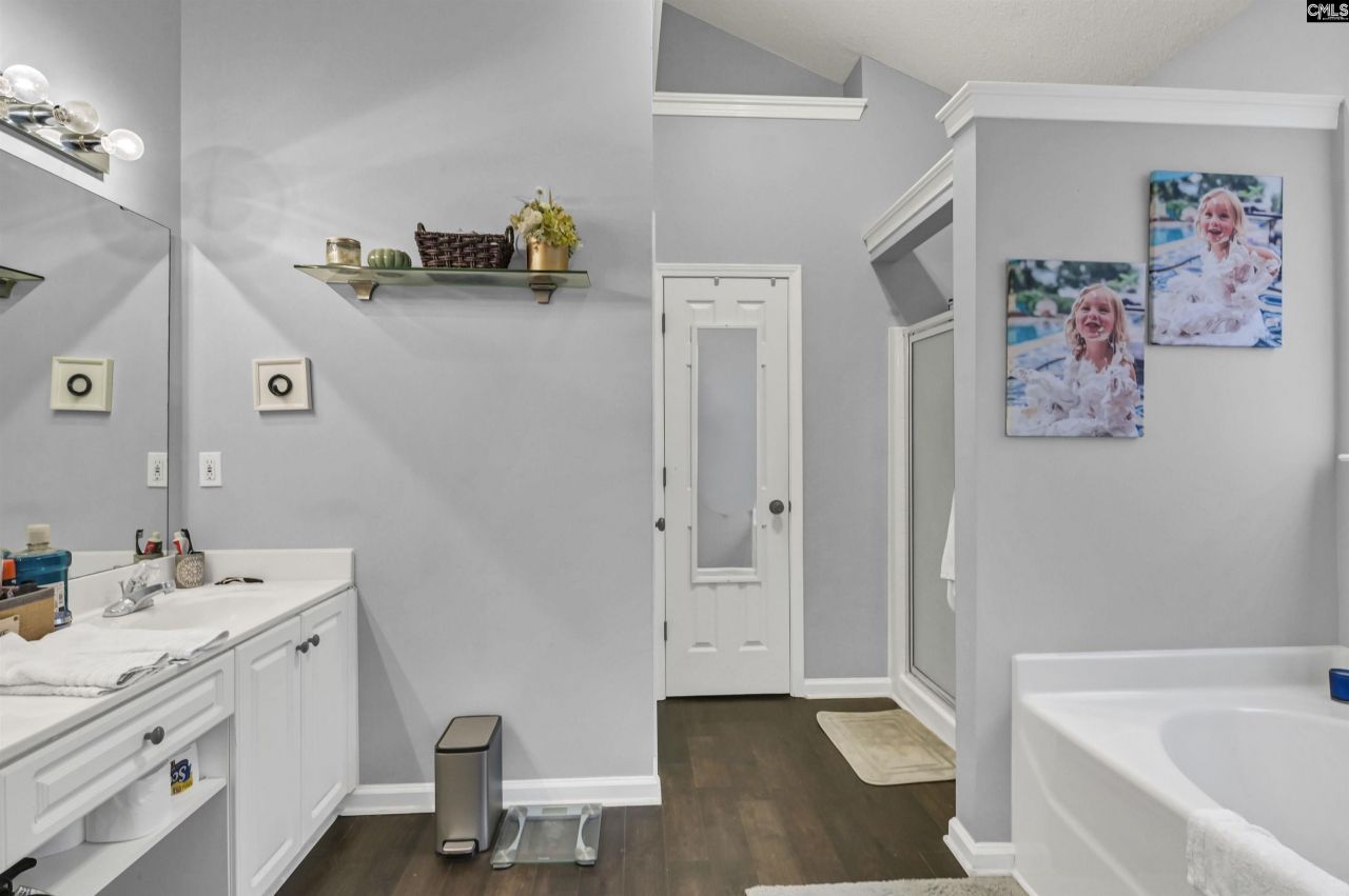 416 Buckthorne Road Photo 24